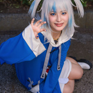 がうる・ぐら「ホロライブ」／モデル：みおり、撮影：tama