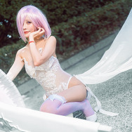 マシュ『Fate/Grand Order』／モデル：零崎沙耶、撮影：乃木章