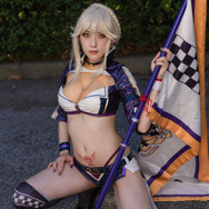 アルトリア・ペンドラゴン『Fate/Grand Order』／モデル：癒恋、撮影：tama