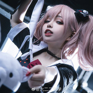 江ノ島盾子『ダンガンロンパ』/モデル:六二二、撮影:教主Shadow(Weibo:@教主Shadow)