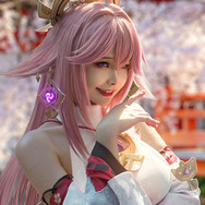 八重神子『原神』/モデル:NEKO九少、撮影:三国bigbig(Weibo:三国bigbig)