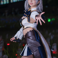 白銀ノエル「ホロライブ」/モデル:愛凛、撮影:tama