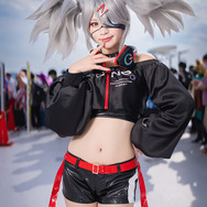 ぞん子「ZONeエナジー」ブース/本田夕歩(@pon_chan216)