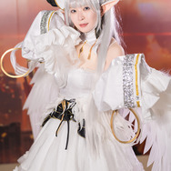 『Echocalypse -緋紅の神約-』ブース／伊波ユリ（@inamiyuri）、撮影：乃木章