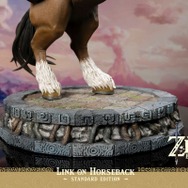 約17万円の『ゼルダの伝説BotW』「リンク」スタチュー登場！全高約56cm、大馬にまたがった大迫力の一品