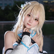 蛍『原神』／モデル：東雲うれは、撮影：tama