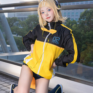 鏡音リン「VOCALOID」/モデル:凸守たかね、撮影:tama