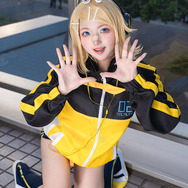 鏡音リン「VOCALOID」/モデル:凸守たかね、撮影:tama