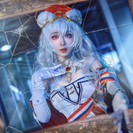 ロサ『アークナイツ』／北冥鱼九九（Weibo：@北冥鱼九九）