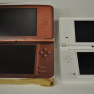 持ちやすくなったDSi LLを色々に比較<図解>