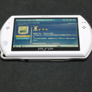 本日発売!「PSPgo」ファーストインプレッションレポート!