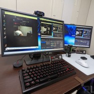 大人気ストリーマー関優太の「防音室」をヤマハブースで再現？―ミキサー・ヘッドセット展示の横でそびえるペットボトルの山【TGS2022】