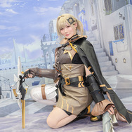 バイス『白夜極光』/モデル:あまねるみ、撮影:tama