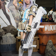 ネオン『勝利の女神：NIKKE』／はたのゆう（@__htny__）