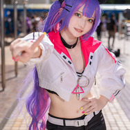 常闇トワ「ホロライブ」/モデル:小雪うの、撮影:tama