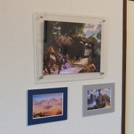 フォトモードで撮影、SNSに投稿、ゲーム内撮影を楽しむ次の一手に「部屋に飾る」ことをご提案!