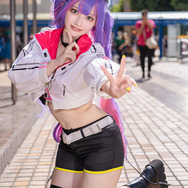 常闇トワ「ホロライブ」／モデル：小雪うの、撮影：tama