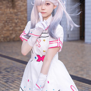 健屋花那「にじさんじ」／モデル：亜玖、撮影：tama