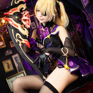 フィッシュル『原神』／箱ネコ（@hakonyanya）、撮影：亜紀（@Akika_70）