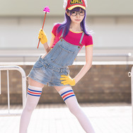 アラレちゃん(大人ver.)『Dr.スランプ アラレちゃん』/まゆろん(@mayu_ronne)
