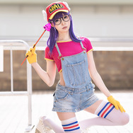 アラレちゃん(大人ver.)『Dr.スランプ アラレちゃん』/まゆろん(@mayu_ronne)