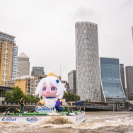 『原神』ロンドン・テムズ川に「ジャイアントパイモン」出現！漂流航海でファンを盛り上げる