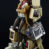 ラボの空気感バッチリ！本人の美しさも目を引く『STEINS;GATE』「牧瀬紅莉栖」新作フィギュア予約開始