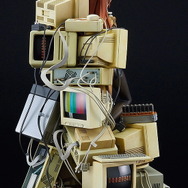 ラボの空気感バッチリ！本人の美しさも目を引く『STEINS;GATE』「牧瀬紅莉栖」新作フィギュア予約開始