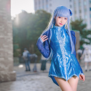 メイベル『異世界おじさん』／モデル：まゆろん、撮影：乃木章