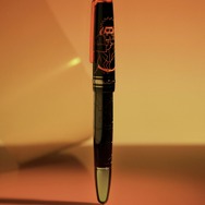 高級ブランド「モンブラン」と『NARUTO』がコラボ!万年筆やレザーグッズに、ナルトや自来也を忍ばせたオトナなデザイン