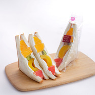 『スペースインベーダー』が希少なテーブル筐体で遊べる！第2回「昭和レトロな世界展」が池袋にて、10月20日から開催