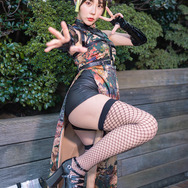 サキュバスチャイナ／虹村かんな（@ahekokoko052）、撮影：乃木章