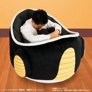 フリーザ ポッド型クッション フリーザ様」が乗っているポッドが、“人間をダメにする