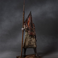 『サイレントヒル2』立ち塞がる「赤い三角頭」が立体化―痛々しい生傷や錆びた金属まで完全再現