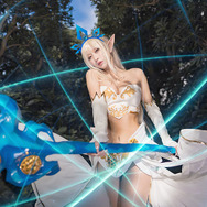 ジャンナ『League of Legends』／モデル：花宮いのり（@inori_0118）、撮影：乃木章