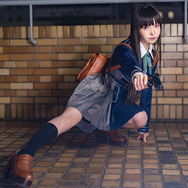 井ノ上 たきな『リコリス・リコイル』／モデル：まゆろん（@mayu_ronne）、撮影：乃木章