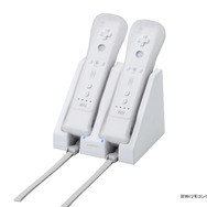 三洋電機、Wiiモーションプラスを装着している状態でもリモコンを充電する新機器を発売