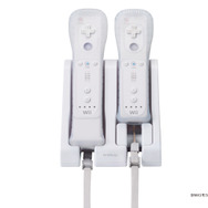 三洋電機、Wiiモーションプラスを装着している状態でもリモコンを充電する新機器を発売