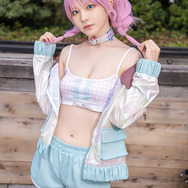 アズリウス『アークナイツ』／モデル：やもはちこ、撮影：tama