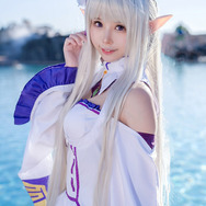 エミリア『Re：ゼロから始める異世界生活』／モデル：あんにむ、撮影：tama