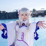 エミリア『Re：ゼロから始める異世界生活』／モデル：あんにむ、撮影：tama