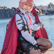 鷹嶺ルイ「ホロライブ」／モデル：夜霧よみ、撮影：tama