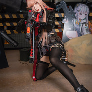 ラピ『NIKKE』ブース／モデル：AZA（@azamiyuko_cos ）、撮影：乃木章