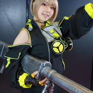 QooCam EGOブースコンパニオン／撮影：tama