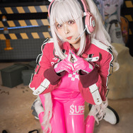 アリス『勝利の女神：NIKKE』／モデル：DyangYi（@DyangYi）、撮影：乃木章