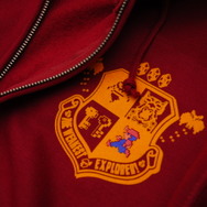 スウェットパーカーとフルジップパーカー