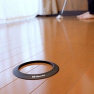 フローリングでも、ゴロゴロ転がる音がしない！自宅でのパター練習が快適になる「サイレントボール」がスゴい