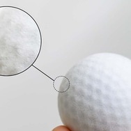 フローリングでも、ゴロゴロ転がる音がしない！自宅でのパター練習が快適になる「サイレントボール」がスゴい