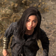 『FORSPOKEN』の“パルクール”って難しい？ 魔法の操作は複雑？ そんな不安を、強烈なゲーム体験が払拭！【先行プレイレポ】