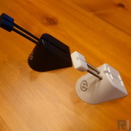 ELECOM GAMINGの中の人が駄々をこねて作られたワイヤードマウスの救世主―「まるで無線」な使い心地を作りだす『ケーブルリフト』を使ってみた